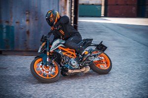 KTM 390 DUKE