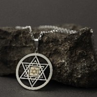 שרשרת תנך לגבר מגן דוד עם חריטה אישית