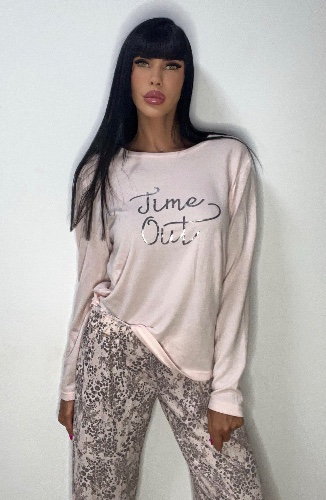 פיג׳מה Time out