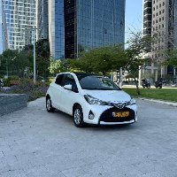 Toyota Yaris Sky 2016