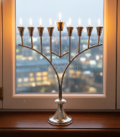 חנוכיה עיצוב מודרני ויקל גבוה כסף טהור