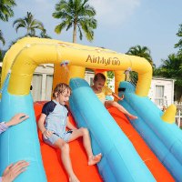 מתנפח מים עם מגלשה דו מסלולית נחש W83050 מבית Doctor Dolphin