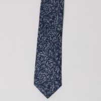 עניבה מודפסת עלים כחול/ אפור