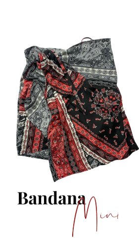 חצאית מיני מעטפת בנדנה אדום אפור שחור