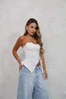 חולצה קשירה בצד