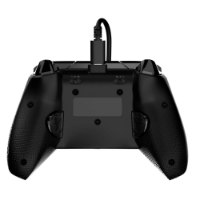 בקר חוטי לגיימינג צבע שחור Turtle Beach Afterglow Wave RGB for Xbox and PC – מבט אחורי של בקר המשחק השחור כשהכבל שלו מחובר