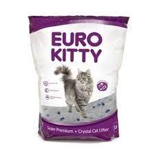 יורו קיטי חול קריסטל לחתולים קרטון 8 יחידות של 3.8 ליטר במבצע