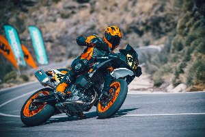 KTM 890 SMT