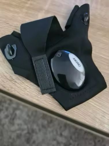 חוות דעת - זוג כפפות תאורה לרכב ולפעילויות חוץ