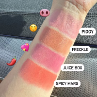 Rhode Pocket Blush – סומק כיס קרמי לחותי