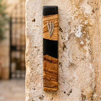 מזוזה שחורה יוקרתית לדלתות מעוצבות – 15 ס"מ