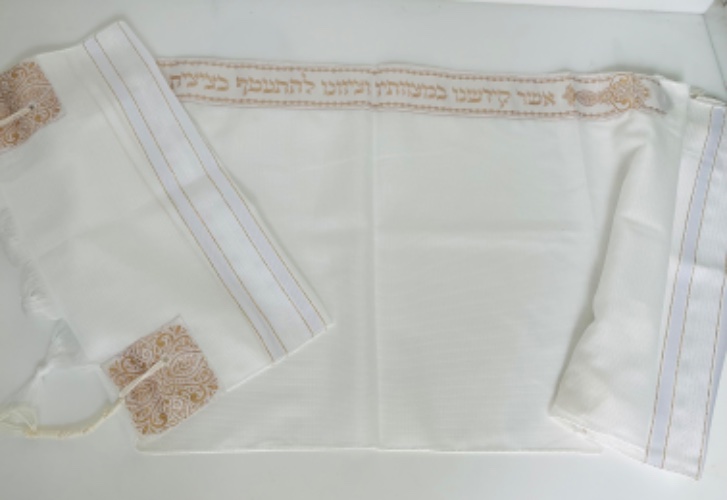 טלית אקרילן תשבץ ילדים 120x35 פסים לבן זהב
