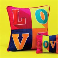 כרית מפנקת אהבה מודרנית Modern Love