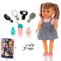 לולה מדברת עם עם אביזרי שיער