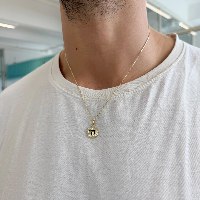 שרשרת חי זהב 14 קראט – תליון חי עם אמייל שחור