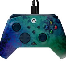 בקר משחק חוטי Turtle Beach Rematch Advanced Wired Glitch Green – מבט חזיתי על בקר עם כבל