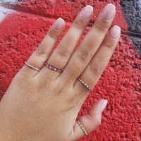 טבעת מידי טבעת משובצת יהלומים ורובי