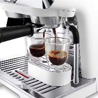 DeLonghi  מכונת קפה ידנית מדגם EC9155.W