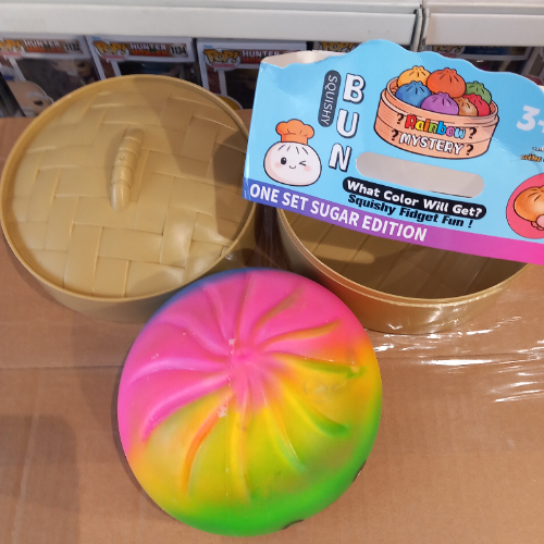 סקווישי דונאטס דאמפלינג ענקי אצבעוני 18 ס״מ - Squishy Donuts Giant Dumpling