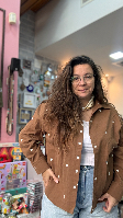 חולצת לבבות חומה