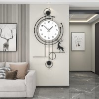 שעון קיר פרזול דקורטיבי מודרני מתכת שחורה עם אלמנט גיאומטרי ואיילים, חוגה בצבע לבן 100\52 ס"מ