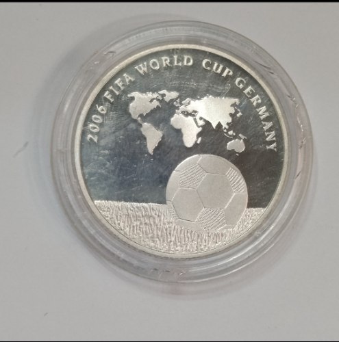 מטבע גביע העולם בכדורגל 2006, FIFA- שנת 2004, כסף/925, 30 מ"מ, 1 שקל חדש