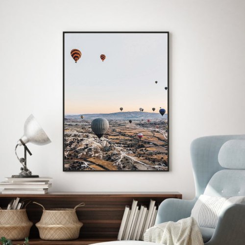 תמונת קנבס לאורך מבט ממעוף ציפור על מטס כדורים פורחים "Hot Air Balloon" |בודדת או לשילוב בקיר גלריה