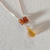 Sunny pendant