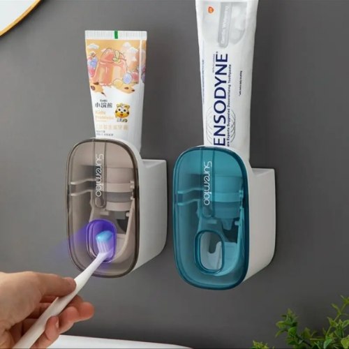 מתקן אוטומטי למשחת השיניים