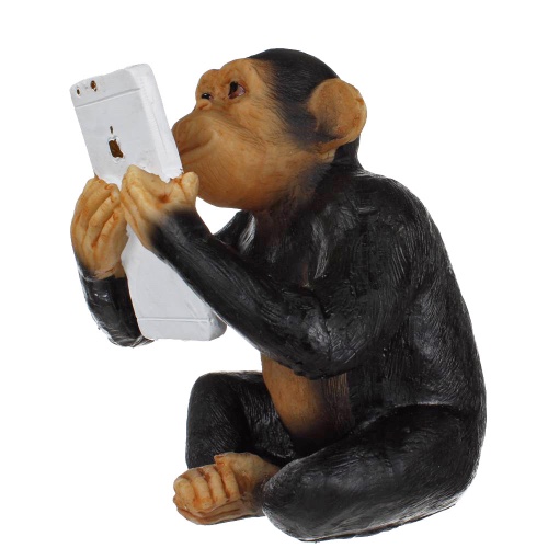 קוף מחזיק טלפון