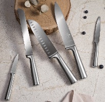 סט סכינים מבית Berlinger Haus BH3124 עם להבים חדים ולוגו ברור
