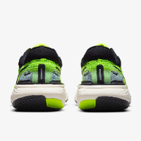 Nike ZoomX Invincible Run  Flyknit