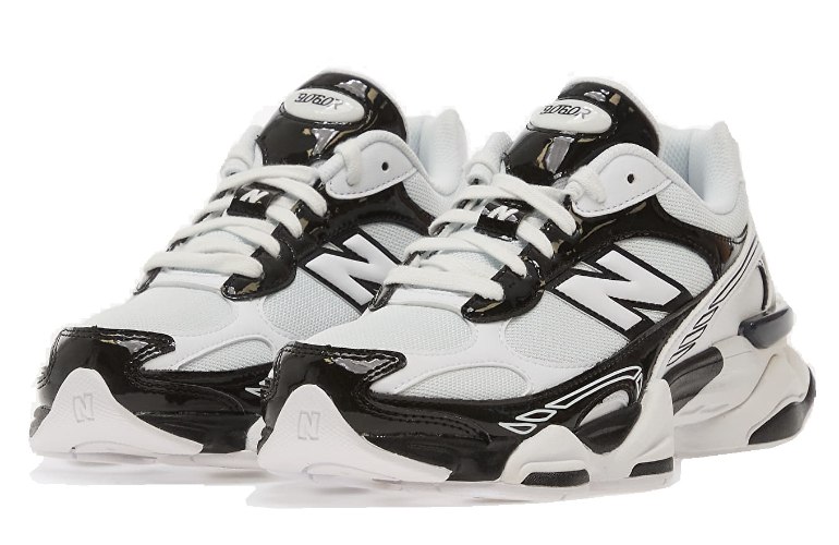 סניקרס ניו בלאנס New Balance NB 9060 לבן שחור