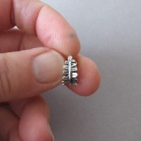 נזם ללא פירסינג מכסף מצופה זהב בהשראת צמח השרך