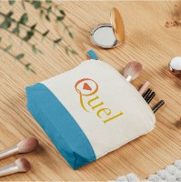 תיק איפור ממותג
