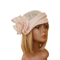 כובע אלגנטי לנשים -  דגם תלתלים ורוד בהיר
