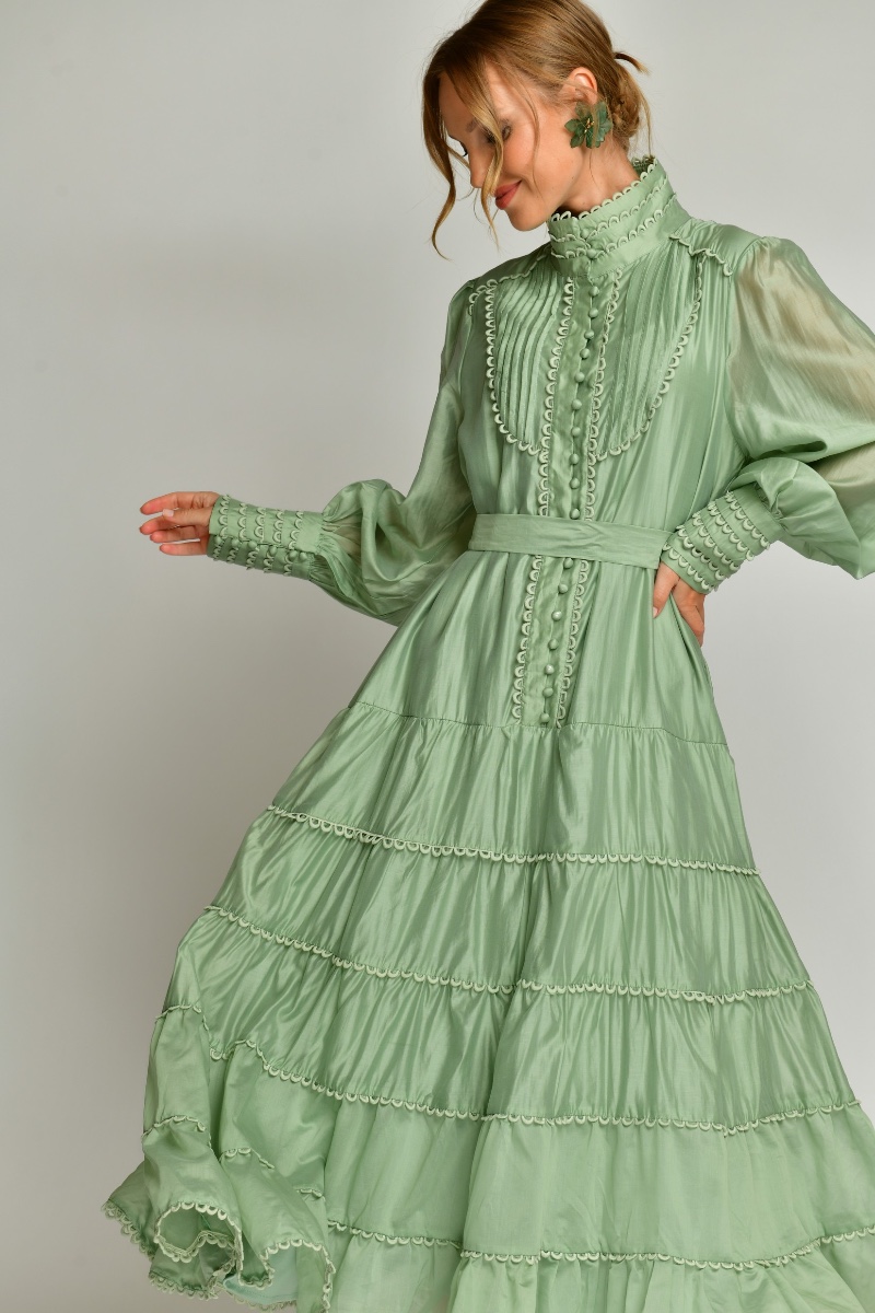 שמלה משי שילוב עיטורי פס תחרה ירוק