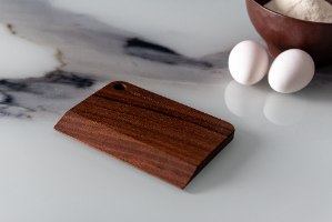 קלף בצק של חברת MARCATO מעץ אגוז איכותי
