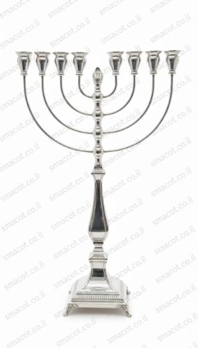 חנוכיה מכסף טהור - מירון חלק M2