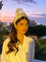 קשת מעוצבת בצבע כסף לנשים