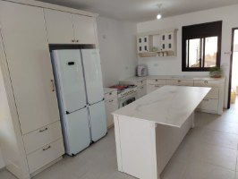 מטבחים 4