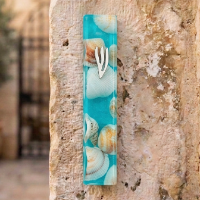 בית מזוזה עם צדפים ואפוקסי בגודל 15 ס"מ