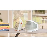 מגהץ קיטור BRAUN דגם IS1511WH
