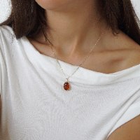 שרשרת ותליון זהב אבן חן ענבר ויהלומים