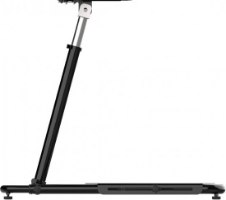 מעמד לסימולטור טיסה Turtle Beach VelocityONE – פריט בודד בצבע שחור וכסף במבט צדדי על רקע לבן