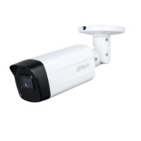 מצלמת צינור Dahua HAC-HFW1400THP-I8-S3 – מצלמת אבטחה לבנה עם חזית שחורה ומתקן תלייה מחובר