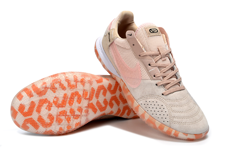 נעלי כדורגל נמוכות נייק Nike Lunargato II IC ורוד