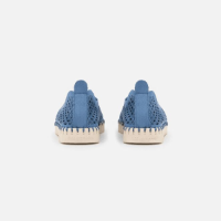 ILSE JACOBSEN |אילסה ג'ייקובסון -נעלי סניקרס לנשים אילסה ג'קובסון בצבע כחול ג'ינסIlse Jacobsen Tulip