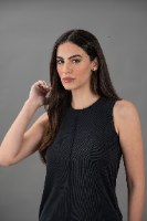 גופיית לוסי שחור