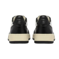 Autry Medalist Low Sneakers Black white
